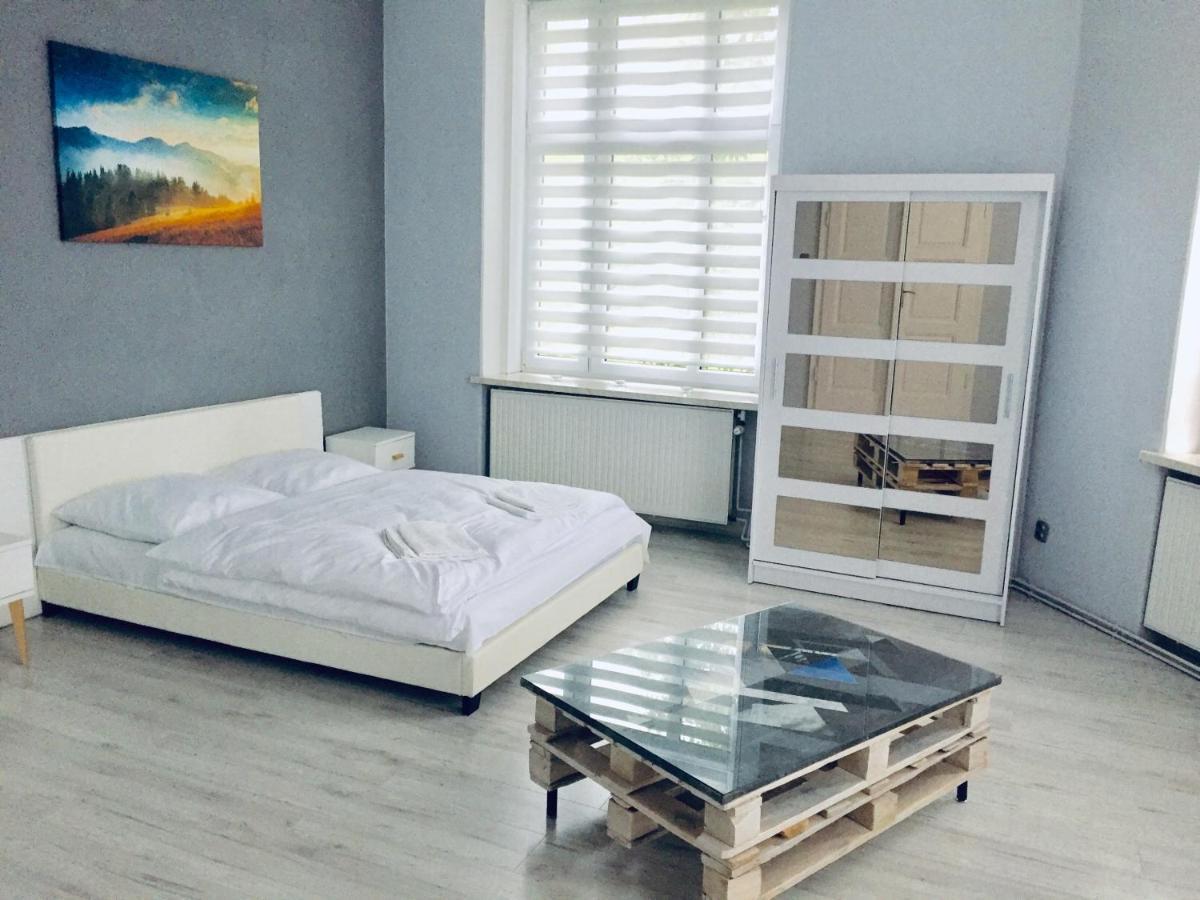 Rebel Apartament Бельско-Бяла Экстерьер фото